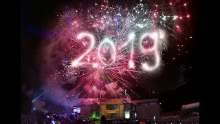 Meriah Pesta Kembang Api Tahun Baru 2019 di Gor Lembu Peteng full