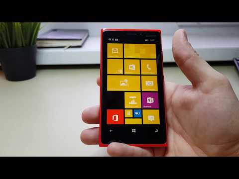 Video: Ako Nabíjať Smartphone Nokia Lumia 920