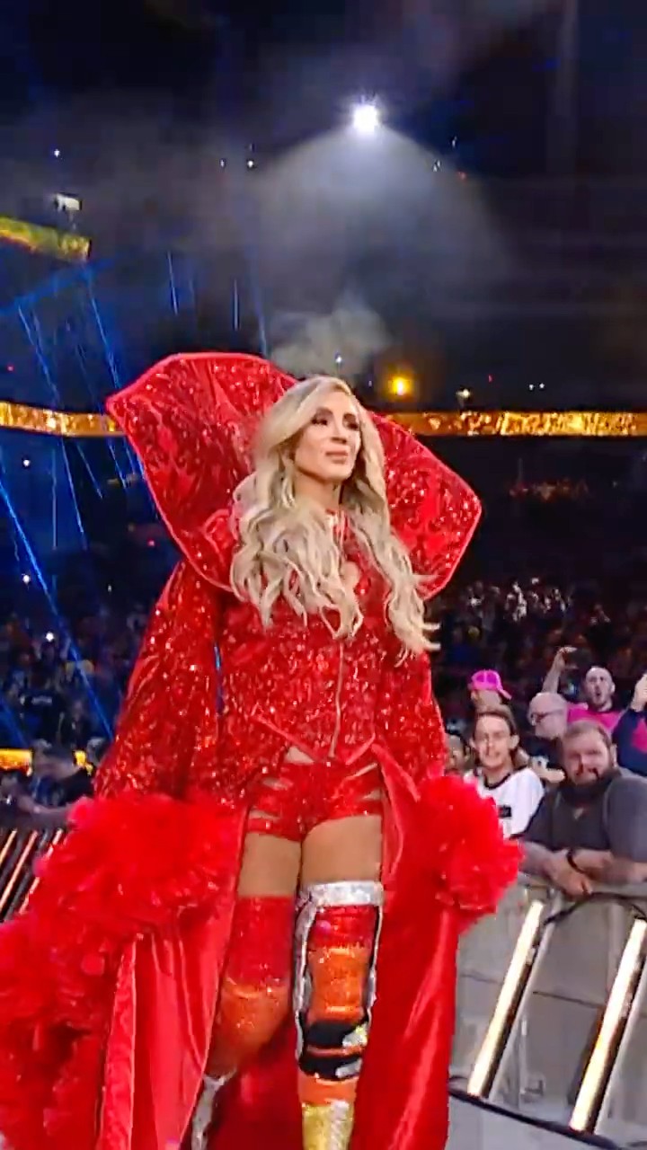 Business just picked up! The Queen has arrived in the Women’s #RoyalRumble Match ?
