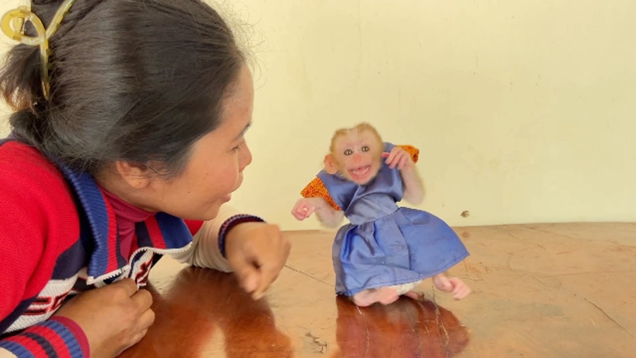 Queen Selena Anqry C-RY Loud When Mom Forbid Her To Sucking Thump