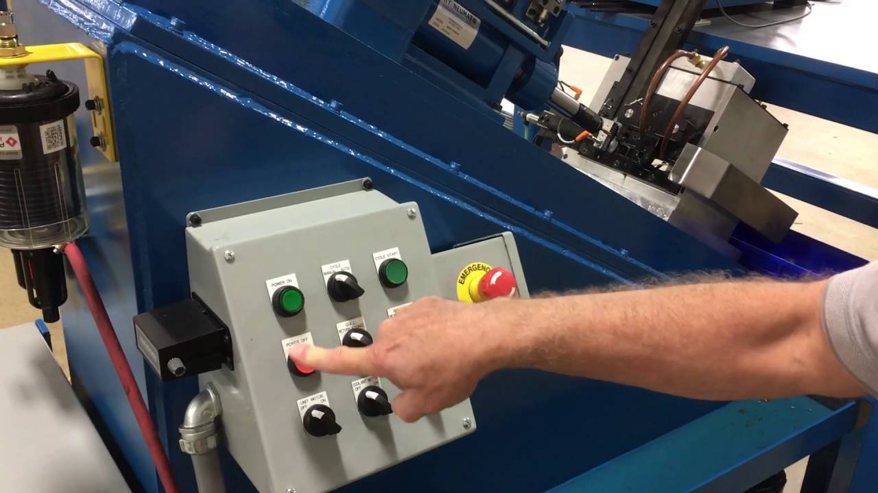 How to determine proper motor rotaton for Lead Screw Tapping Unit