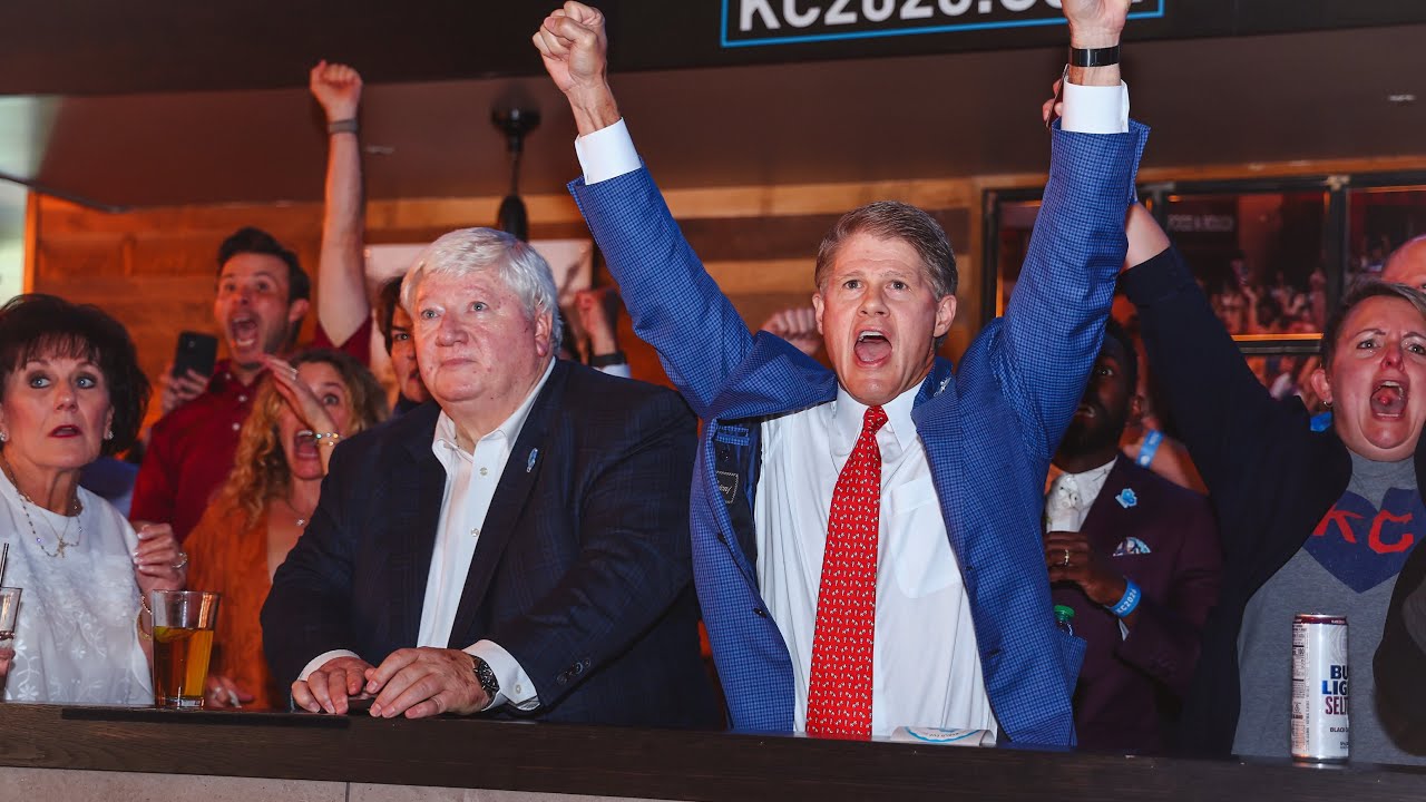 Clark Hunt Reacts to Kansas City Being Selected as Host City for 2026 ...