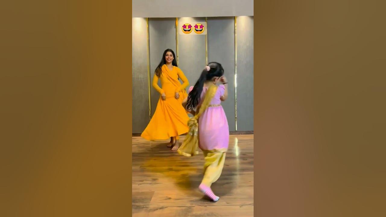 Bhabho Kehndi E Singha Velna Liya #viral #shorts #shortvideo #giddhalover #giddhaboliyan #girldance
