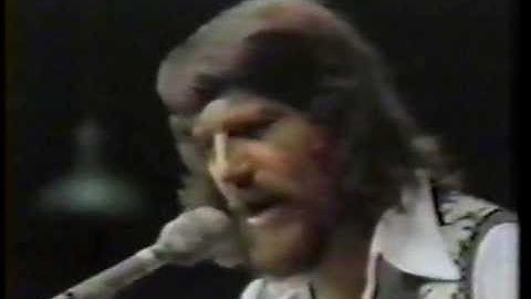WAYLON JENNINGS - Are You Sure Hank Done It This Way (Soundstage 1975)