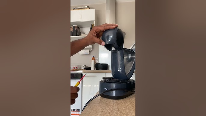 Comment remplacer le joint d'une cafetière Senseo ?  [Vidéo] Pause café !  ☕ C'est le moment de profiter de votre boisson préférée devant un  feuilleton TV. Mais avant de préparer votre