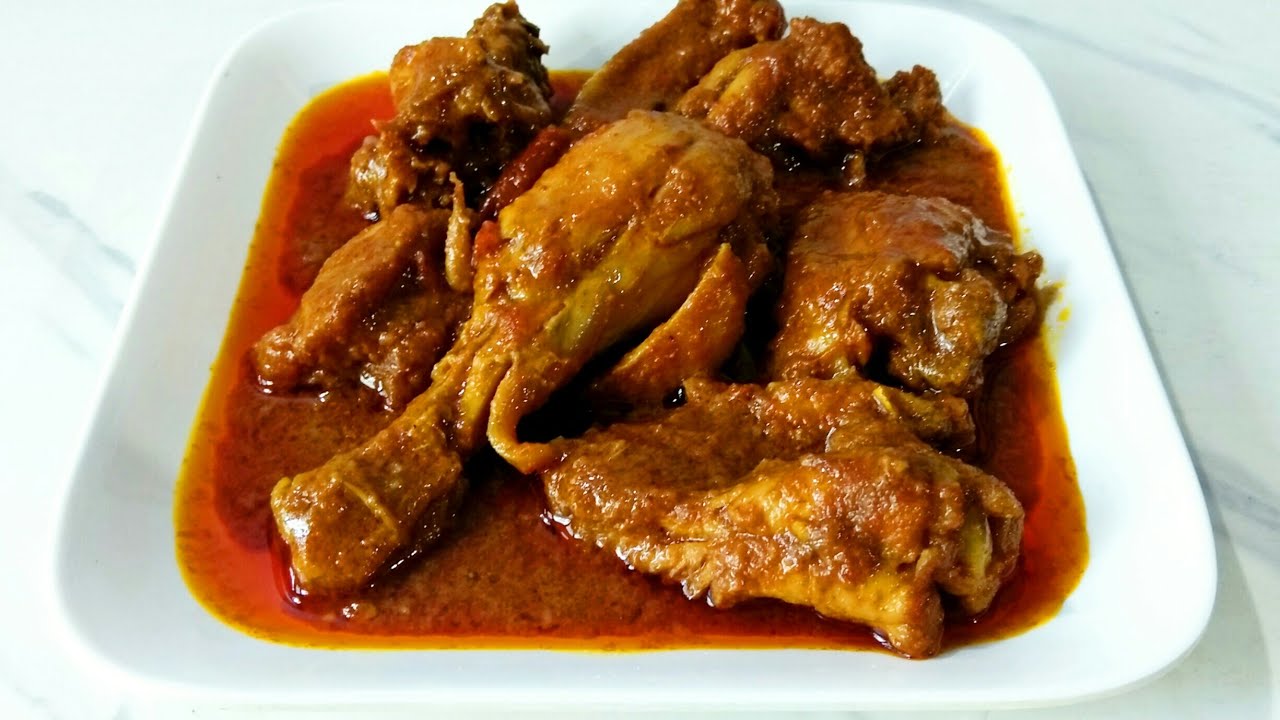 How To Cook Chicken Curry During Lock Down||CHICKEN CURRY RECIPE - YouTube