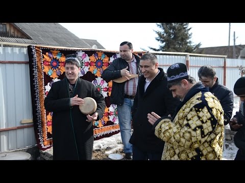 Таджики начинают отмечать навруз - праздник весны, которому семь тысяч лет