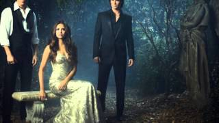 Video thumbnail of "Vampire Diaries 4x11 Zola Jesus - Skin"