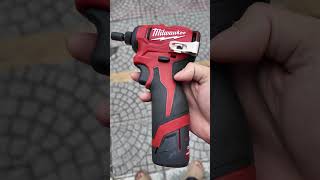 BLIDRC MILWAUKEE MÁY VẶN VÍT DÙNG PIN