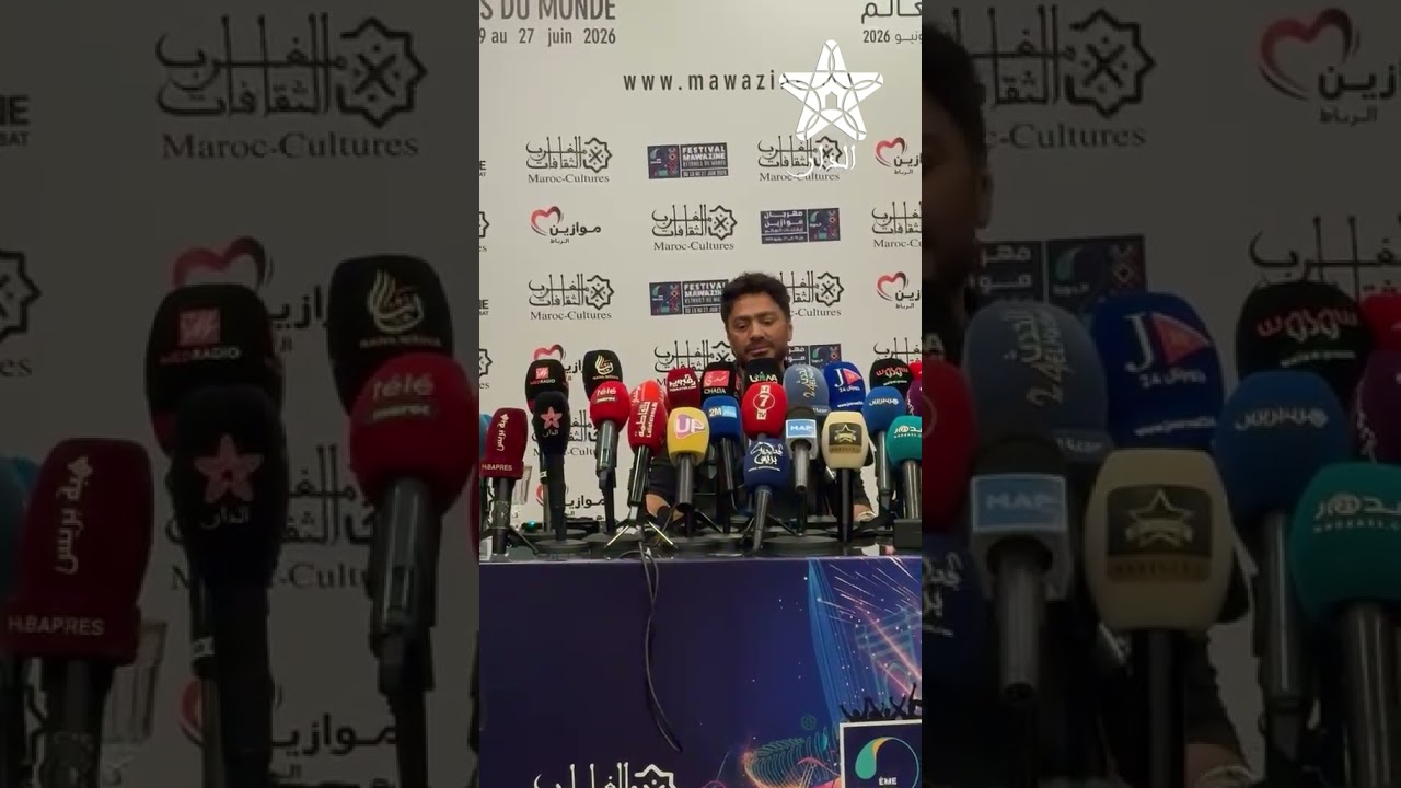 تامر حسني يكشف ما فعله مع بسمة بوسيل قبل صعودها إلى حفلتها في موازين
