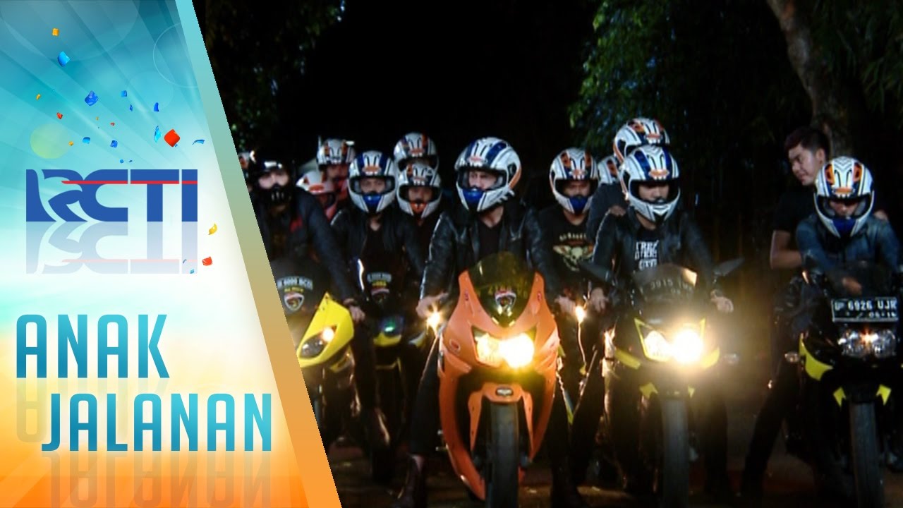 Rio Penasaran Mencari Kebenaran Arwah Boy [Anak Jalanan] [31 Des 2016]