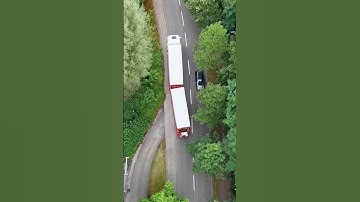 No one understood why the truck chose to reverse like this