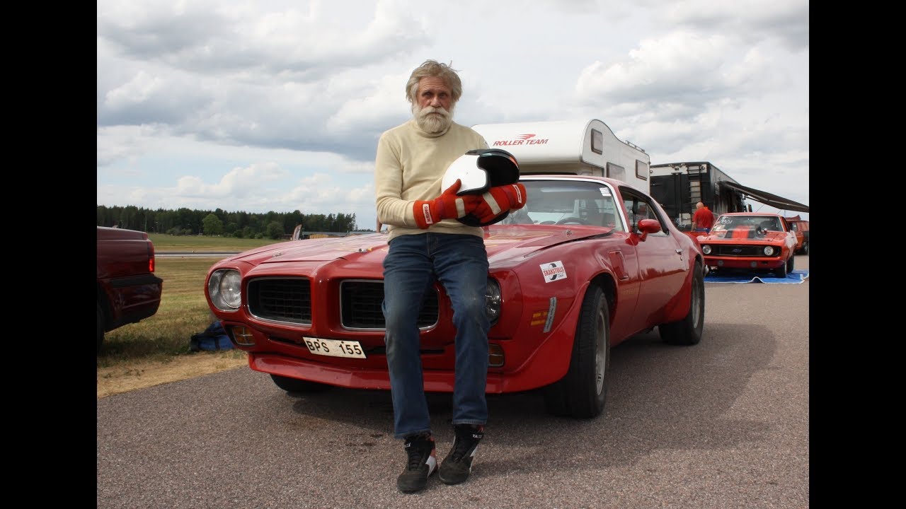 Mannen med den röda Pontiacen - En Svensk dragracing legend - Matti Johansson