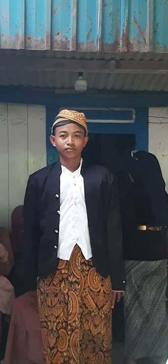 senyum penuh ketegangan #dangdut #live #dangdutkoplo #music #youtubeshorts #shortsvideo #koplo