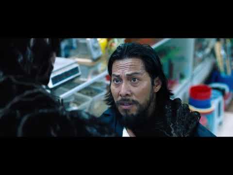 Кадр из фильма «Веном»