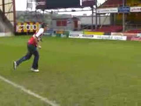 Steve scores a pen at Bradford city