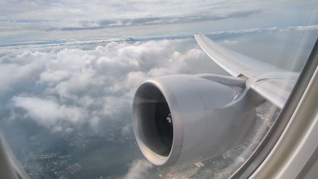 [HD] MAXIMUM POWER United Boeing 777-300ER Takeoff from Manila Airport! MNL