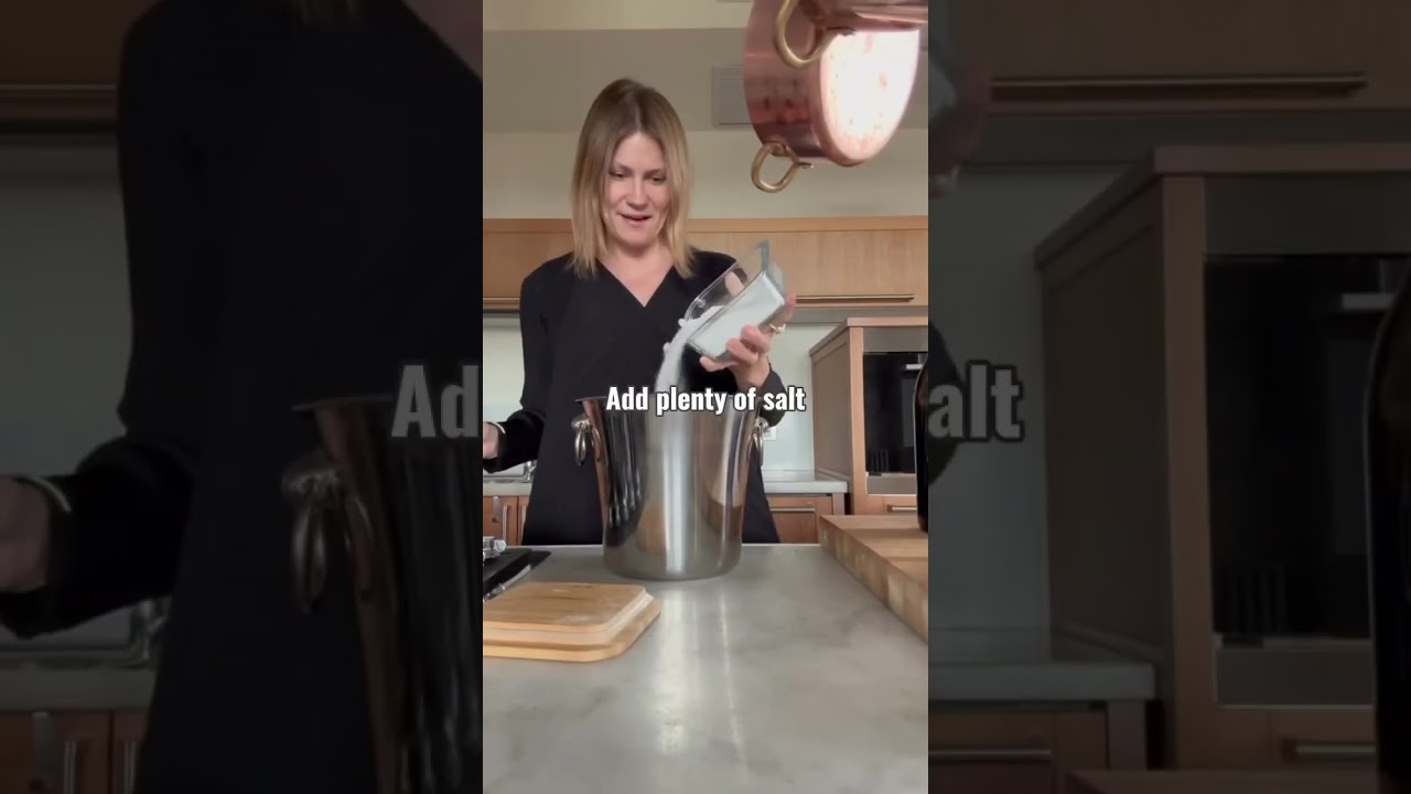 How to quickly chill a bottle? 