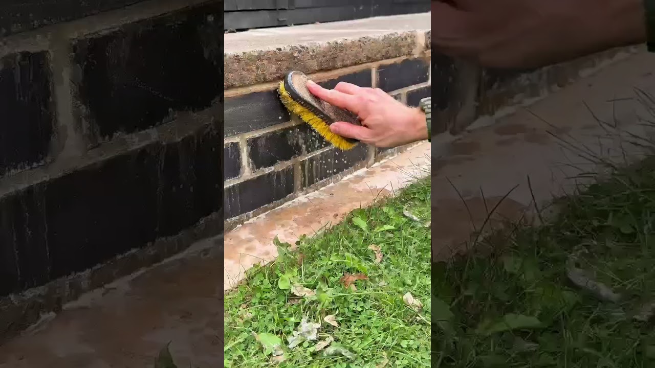 BRICK & PATIO CLEANER FOR TOUGH STAINS 
