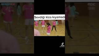 Sevdiği Kıza Kıyamadı