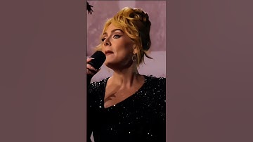 Thumbnail of Adele haciendo lo que mejor sabe: emocionarnos ✨#Adele #TalentoPuro #ArteViva #Performance #Vocal