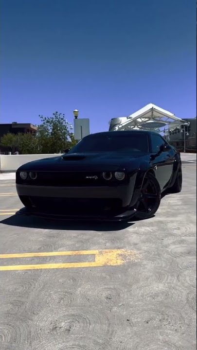 Dodge Challenger||Black⚫ Mamba #ytshorts #viral #roadto100subs