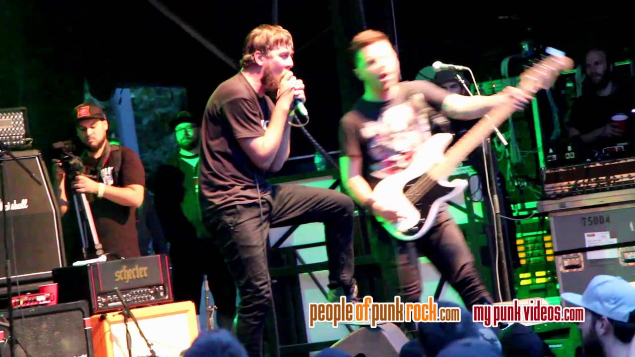 Mira AUTHORITY ZERO - Brick in the Wave @ Music 4 Cancer, Sainte-Thérèse QC - 2016-09-17 en YouTube Mira AUTHORITY ZERO - Brick in the Wave @ Music 4 Cancer, Sainte-Thérèse QC - 2016-09-17 en YouTube