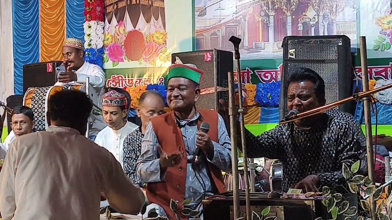 ALI MOULA ALI ALI.....