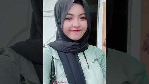 Tiktok Jilbab Gunung Gede Pemersatu Bangsa Anak SMA | Tiktok ID: nadyaa.vt