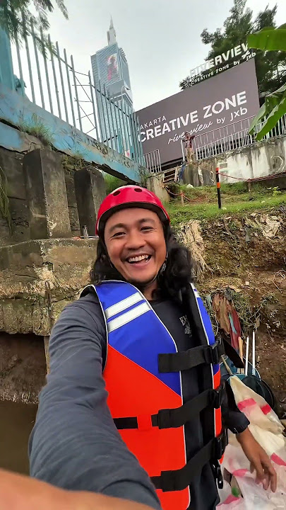 What's your response? #jakarta #river #ciliwung #ChattingAboutTheCity #trash
