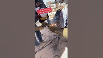 Hanging Out At The Pipeline #shorts #youtubeshorts #shortvideo #welding #short #viral
