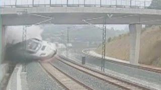 78 قتيلا في اسوأ حادث تحطم قطار باسبانيا