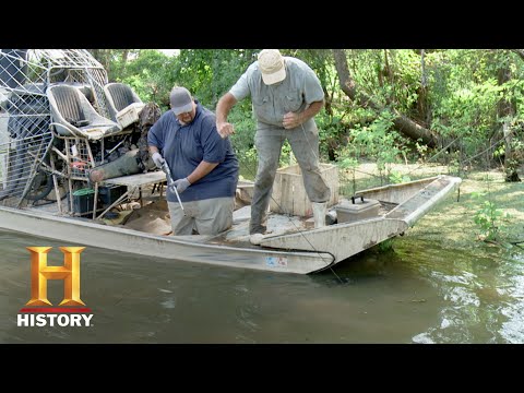 Swamp People: Big T Takes After His Father (Season 9, Episode 11) | History