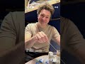 Актёр Антон Хабаров показал как делить один чайный пакетик с женой