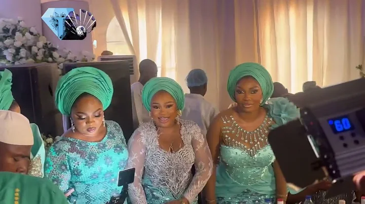 K1 SERENADES REGINA CHUKWU SEYI EDUN VICTORIA KOLAWOLE OYITA FOLUKE DARAMOLA WITH HIS POWERFUL MUSIC