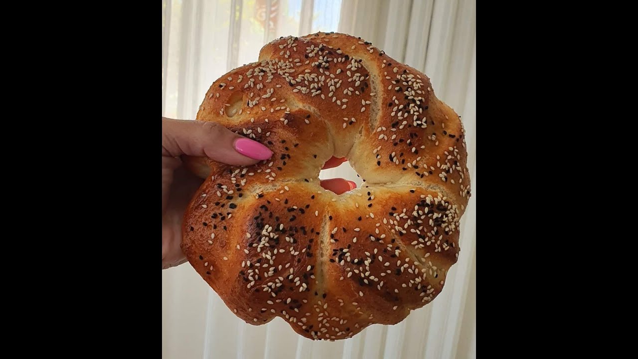לחם בית של לולי דדוש