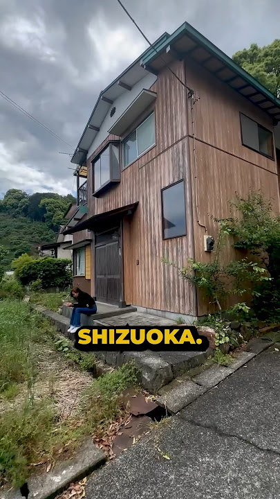 You Won’t Believe The Price of THIS Japanese House with an Ocean View in Atami 🏠 #shorts #japan