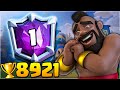 🥇 ВЗЯЛ 1 МЕСТО В МИРЕ ИСПОЛЬЗУЯ ЭТУ КОЛОДУ ! Победил Сильнейших Игроков Clash Royale !