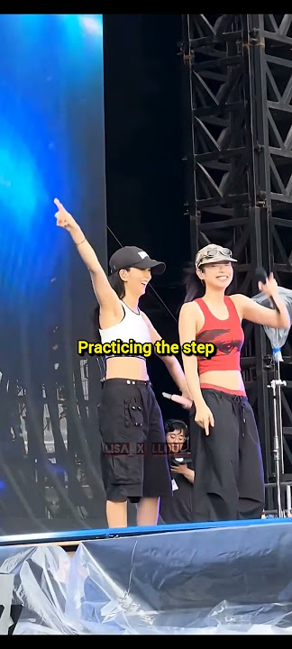 A normal JENSOO moment🤣 #kpop#blackpink#jennie#jisoo#jensoo#savage#fyp#trending
