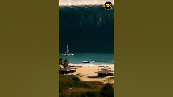 Scène de TSUNAMI effrayantes N°21 #tsunamis #scène #flots  #ville  #mer  #courtevidéo #tsunami #fyp