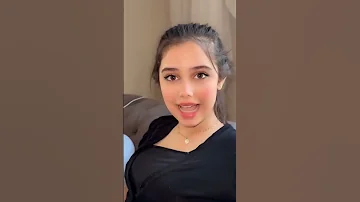 فتاة تقلد اللهجات السورية واللهجة الكويتية بطريقة مبدعة 