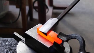 Blacksmithing Tools: Box Jaw Tongs