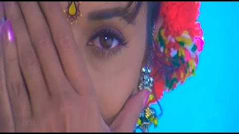 Dekha Tujhe Toh | Shahrukh Khan | Madhuri Dixit | Kumar Sanu | Alka Yagnik | Koyl | 90