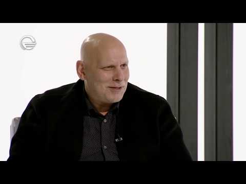 პოლიტიკოსებს და სხვებსაც, ვინც ძალაუფლებას ფლობს, უჩნდებათ ძალაუფლებით ტკბობის დაუოკებელი სურვილი...