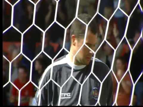 Goalkeeping clanger sees Darren Mackie celebrate a goal for Aberdeen while then Kilmarnock manager, Jim Jefferies wonders what happened?