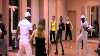 Реггетон, школа танцев «PASOS de SALSA» Реггетон, школа танцев «PASOS de SALSA»