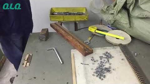 Polishing machine for slider