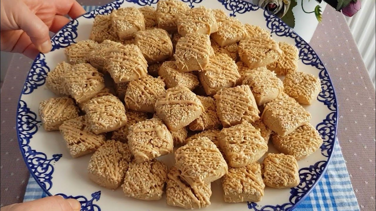 SIVIYAĞ ILE YAPILAN HELVA TADINDA TAHİNLİ KURABİYE 💯👌🏻 TAM 56 ADET ÇIKTI BOL BEREKETLİ 😍