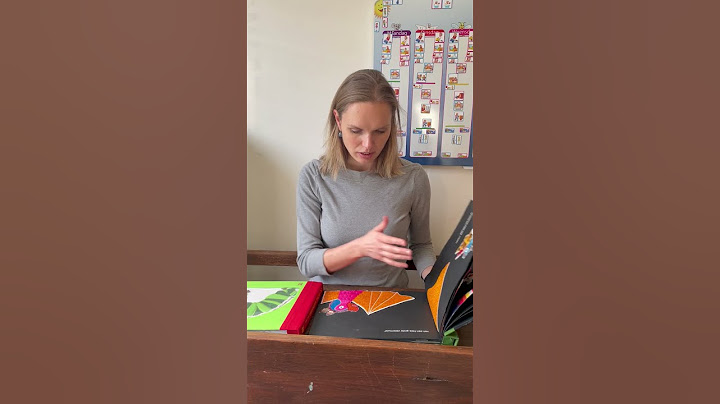 Kinderen voorlezen als je het bijna niet ziet #blind #shorts #short
