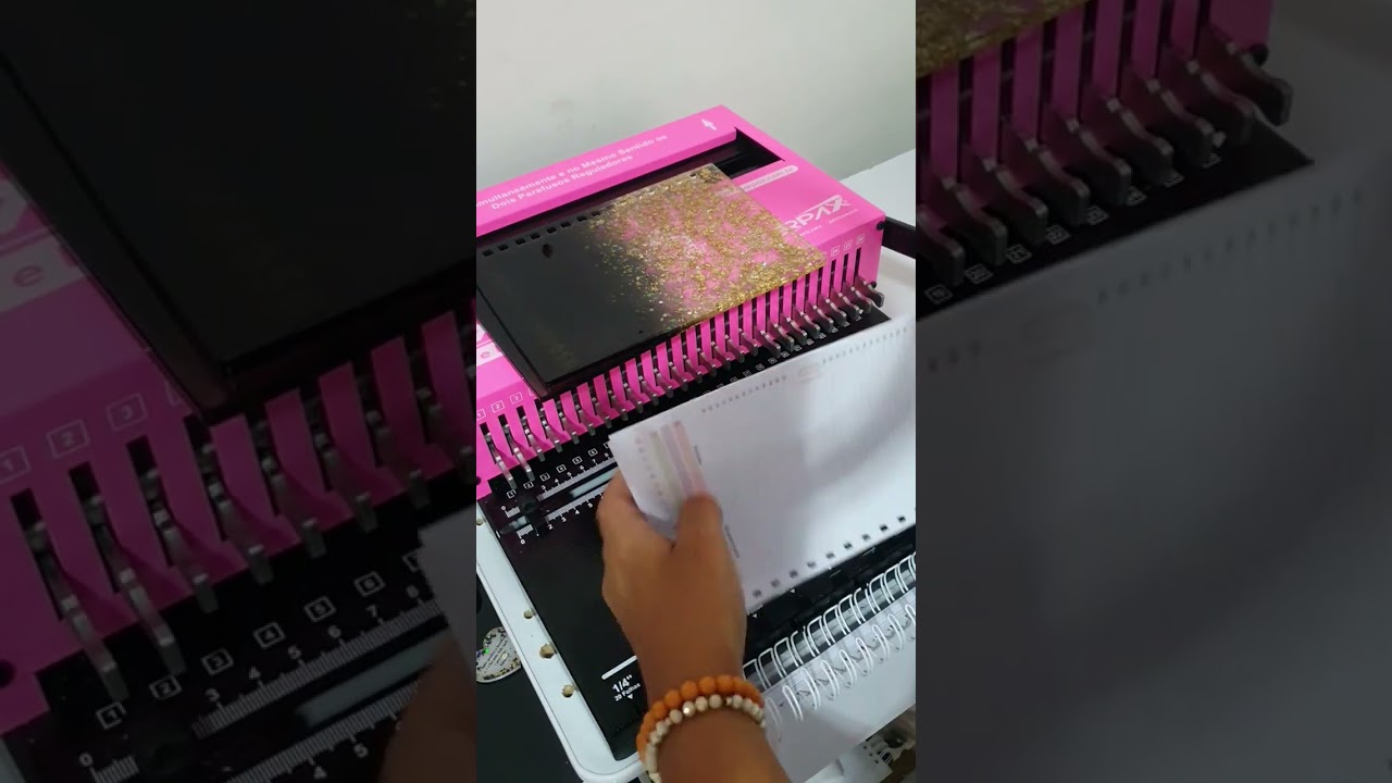 Agenda com capa de Resina 